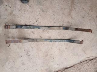 крепление бака топливного Mazda 323 BA 1996, 1.3 л., i, бензин, МКПП, купе