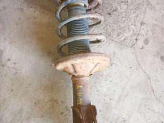 стойка передняя левая Mazda 323 BA 1996, 1.3 л., i, бензин, МКПП, купе