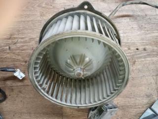 моторчик печки Mazda 626 GF 1998, 2.0 л., бензин, МКПП, седан