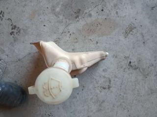 бачок омывателя Mazda 626 GF 1998, 2.0 л., бензин, МКПП, седан