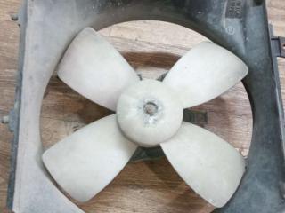 вентилятор радиатора Mazda 323 BA 1996, 1.3 л., i, бензин, МКПП, купе