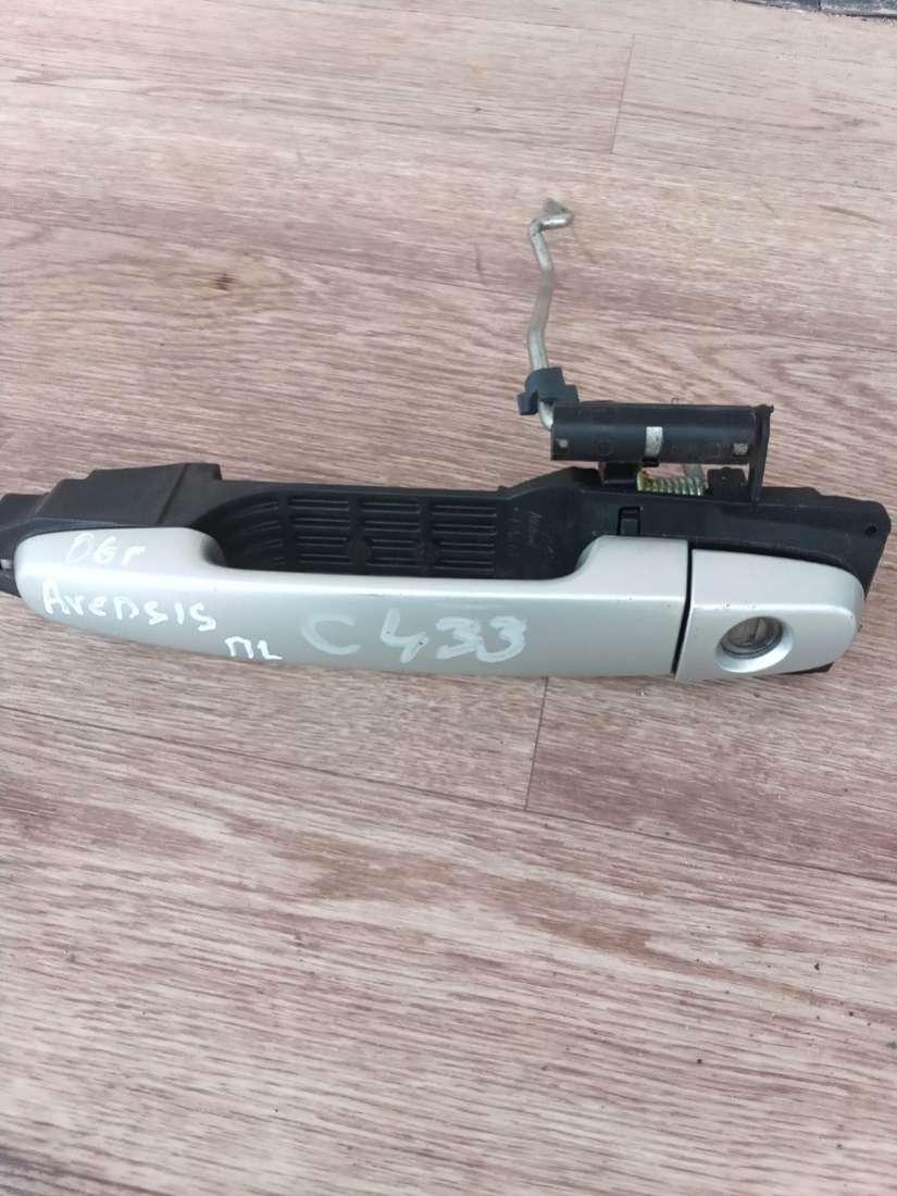 ручка наружная передняя левая Toyota Avensis 2 2007 - фото №1