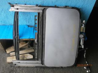 люк Toyota Corolla 7 поколение (E100) 1996, 1.3 л., бензин, МКПП, хетчбэк 5 дв.