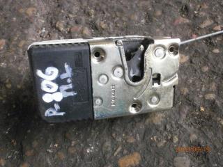 замок двери передней левой Peugeot 806 221 1996