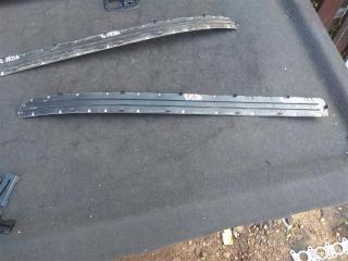 молдинг двери передней правой Volkswagen Touareg 1 поколение 2004, 4.2 л., бензин, внедорожник 5 дв., 7L0853656C, .