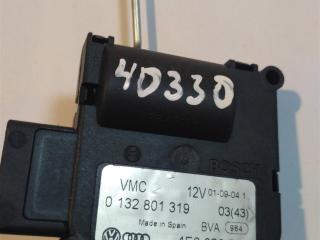 моторчик заслонки печки Volkswagen Touareg 1 поколение 2004, 4.2 л., бензин, внедорожник 5 дв., 4E0820511, 4F0820511B, .