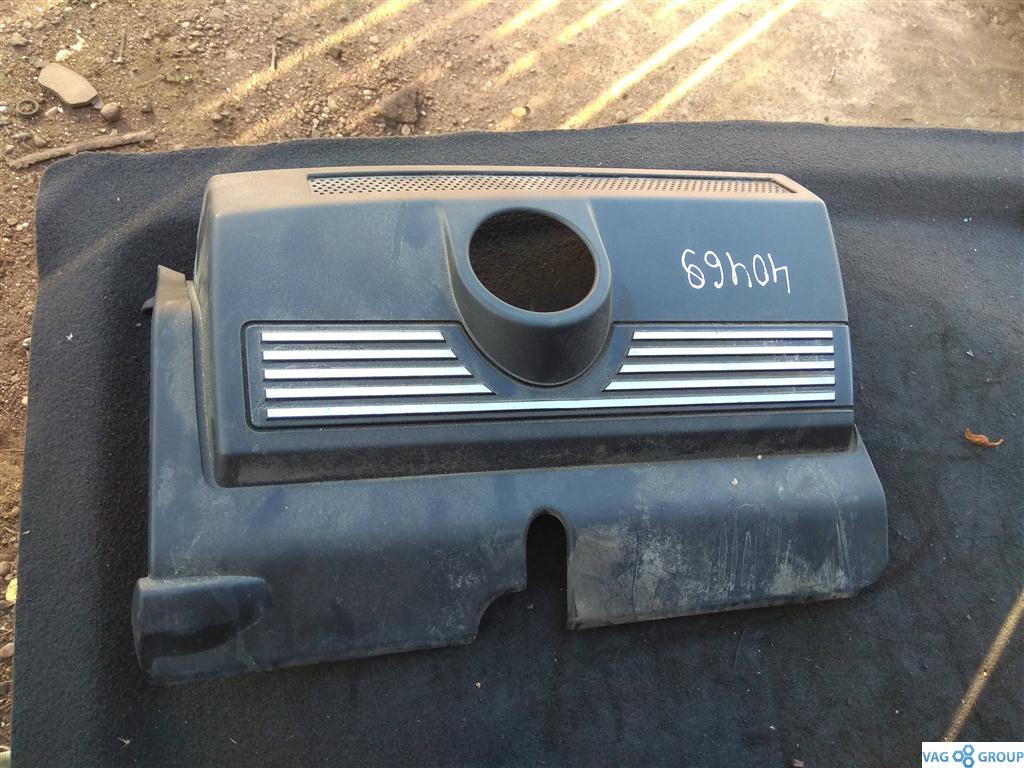 декоративная крышка двигателя Volkswagen Touareg 1 поколение 2004, 4.2 л., бензин, внедорожник 5 дв., 7L6103505, . - фото №1