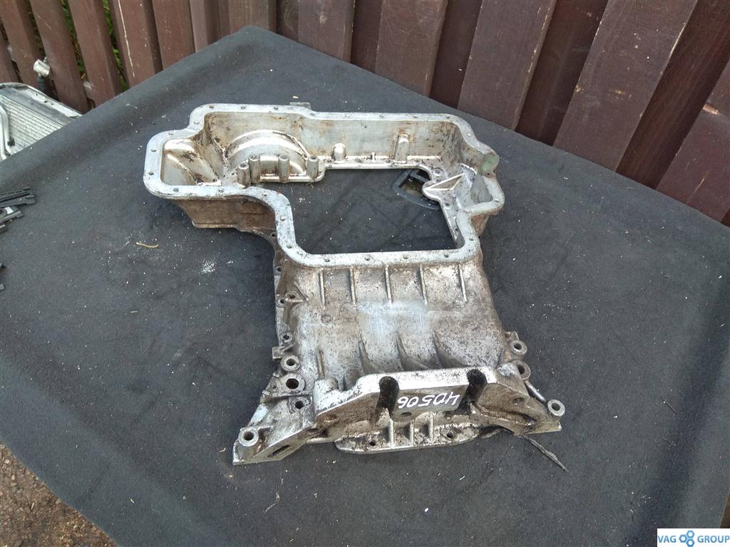 масляный поддон Audi A8 D2/4D 1996, 3.7 л., бензин, седан, 077103603J, AEW, AKJ, . - фото №1