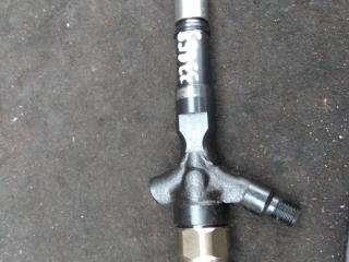 форсунка Toyota Land Cruiser Prado J90 [рестайлинг] 1999, 3.0 л., дизель, внедорожник 5 дв., 1KD-FTV, 23670-30130, 23670-30120