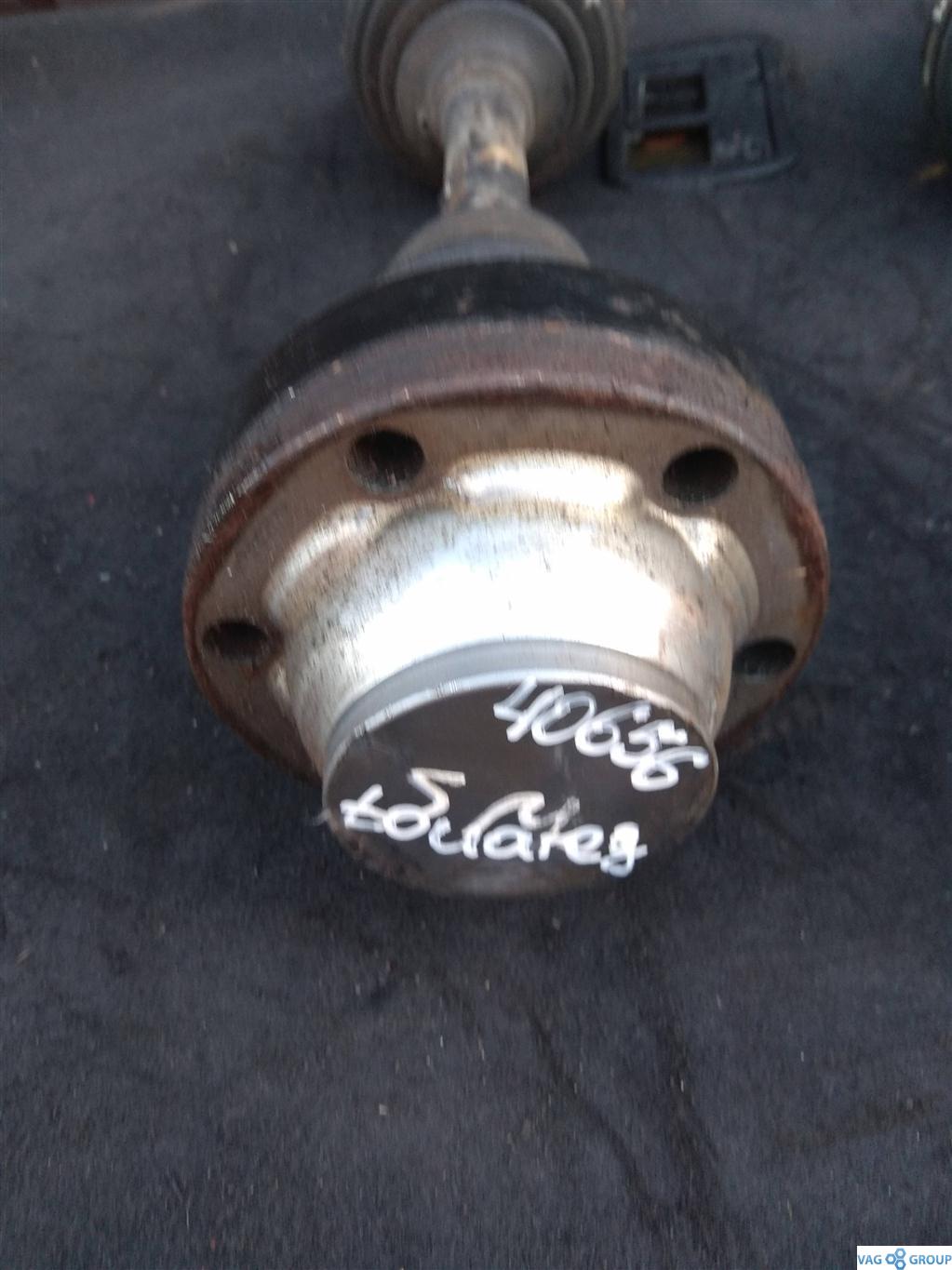 полуось передняя правая (приводной вал, ШРУС) Volkswagen Touareg 1 поколение 2004, 4.2 л., бензин, внедорожник 5 дв., 7L6407271D, 7L6407271G, 7L6407271GX, . - фото №1