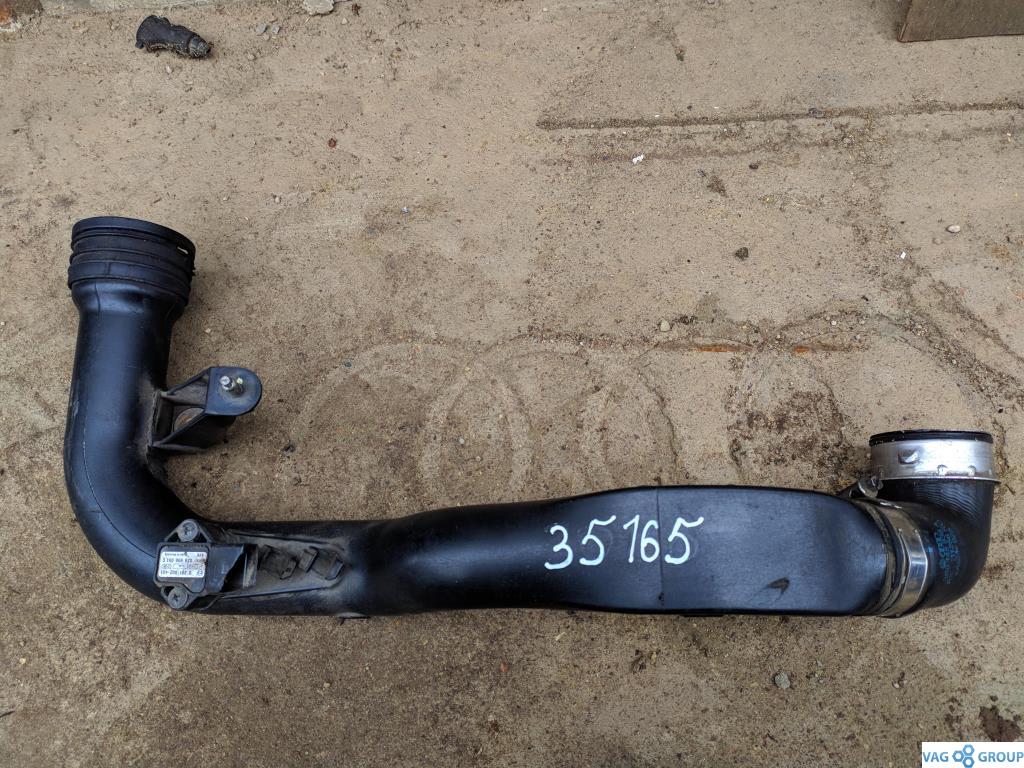 патрубок интеркулера Audi A4 B6 2003, 1.9 л., TDi, дизель, седан, 8E0145762G, AVF, AVB, AWX, BKE, 8E0145840C, 8E0145840E, 3B00145762C, 8E0145762F - фото №1