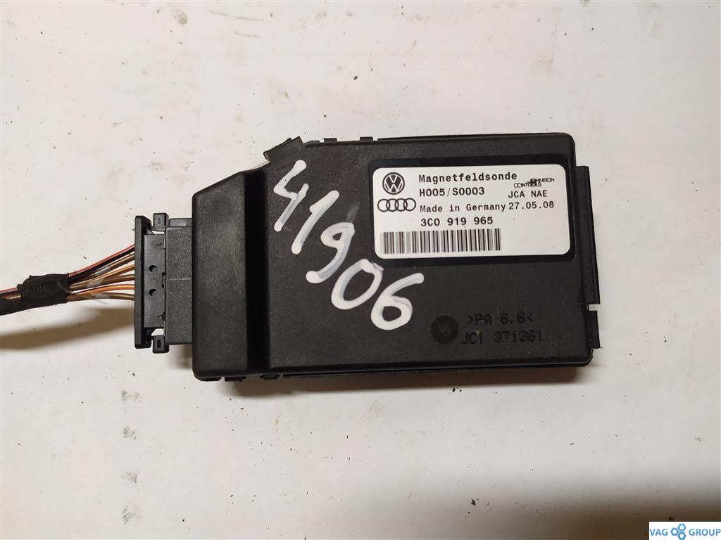 датчик магнитного поля Volkswagen Passat B6 2009, 2.0 л., бензин, седан, 3C0919965, 3C8919965, . - фото №1