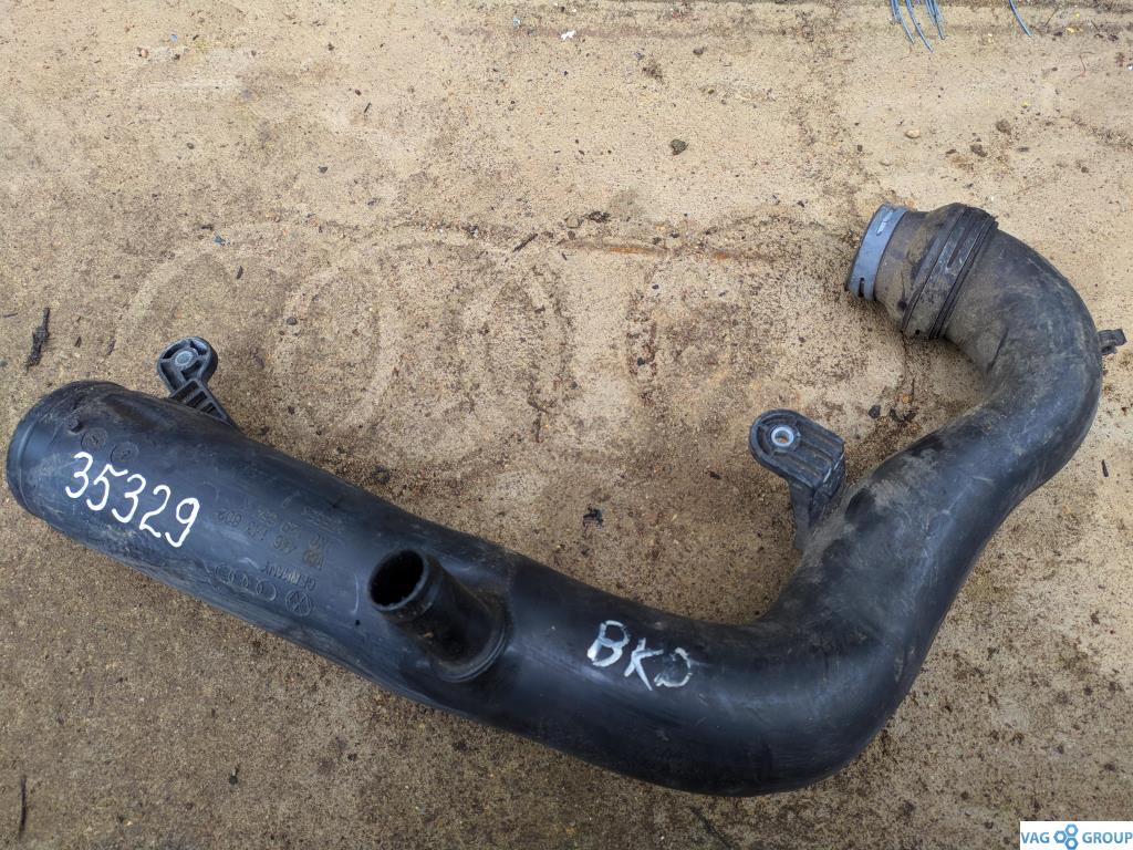 патрубок (трубопровод, шланг) Volkswagen Passat B6 2006, 2.0 л., TDi, дизель, седан, 1K0129654K, BMP, BKP, BMA, BVE, BWV, 1K0129654AJ, BVD - фото №1