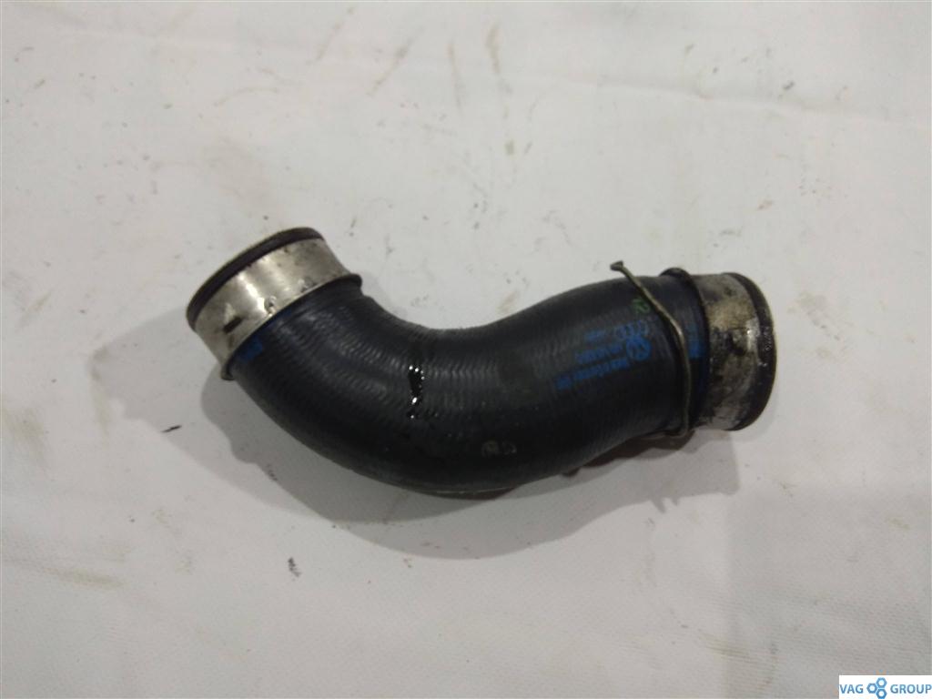 патрубок (трубопровод, шланг) Volkswagen Golf 5 поколение 2007, 2.0 л., TDi, дизель, хетчбэк 5 дв., 1K0145838D, BKD, BXE, AZV, . - фото №1