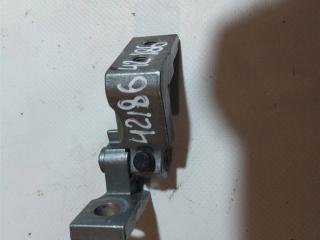 петля двери Audi A8 D3/4E [2-й рестайлинг] 2007, 4.2 л., бензин, седан, 4E0833401B, .