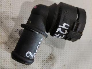 фланец (тройник) системы охлаждения Skoda Octavia 2 поколение (A5) 2006, 1.6 л., бензин, минивэн, 7M0122291, .