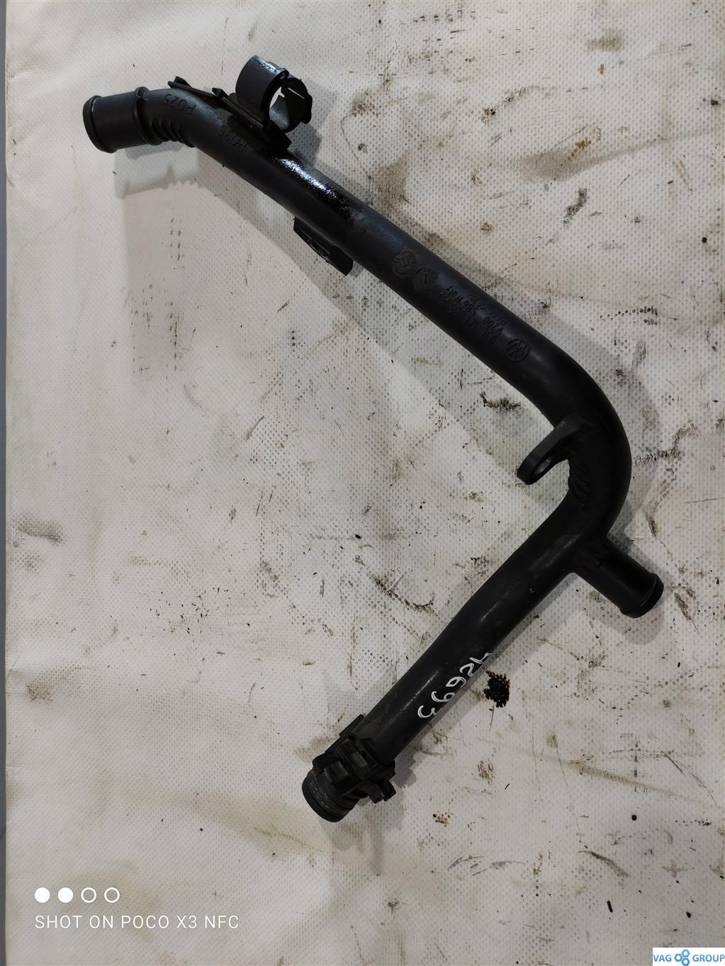 патрубок (трубопровод, шланг) Volkswagen Passat B7 2013, 1.6 л., TDi, дизель, седан, 03L121065AJ, CFFB, CFGB, CAYC, CLLA, CFGC, CCFA, CAYB, . - фото №1