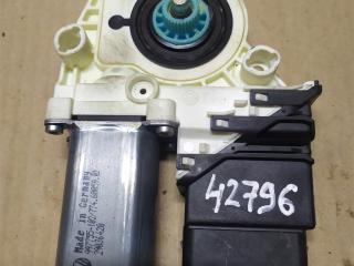 моторчик стеклоподъемника задний правый Volkswagen Passat B6 2006, 2.0 л., бензин, седан, 1K0959704Q, .