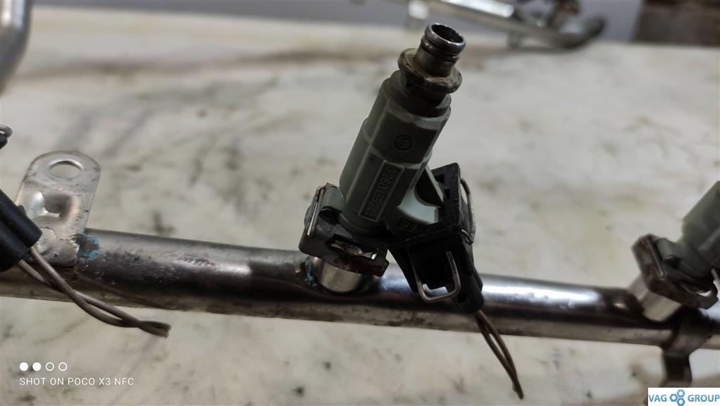 форсунка Mercedes-Benz S-Класс W220 2001, 4.3 л., бензин, седан, 113.941, A1130780049, 1113.941, . - фото №1