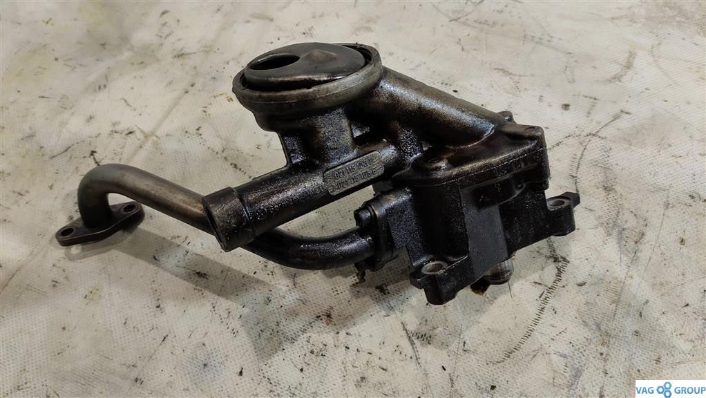 насос масляный Volkswagen Transporter T5 2006, 3.2 л., бензин, микроавтобус, 021115105B, BBK, CFLA, BDE, BML, ., BFH - фото №1