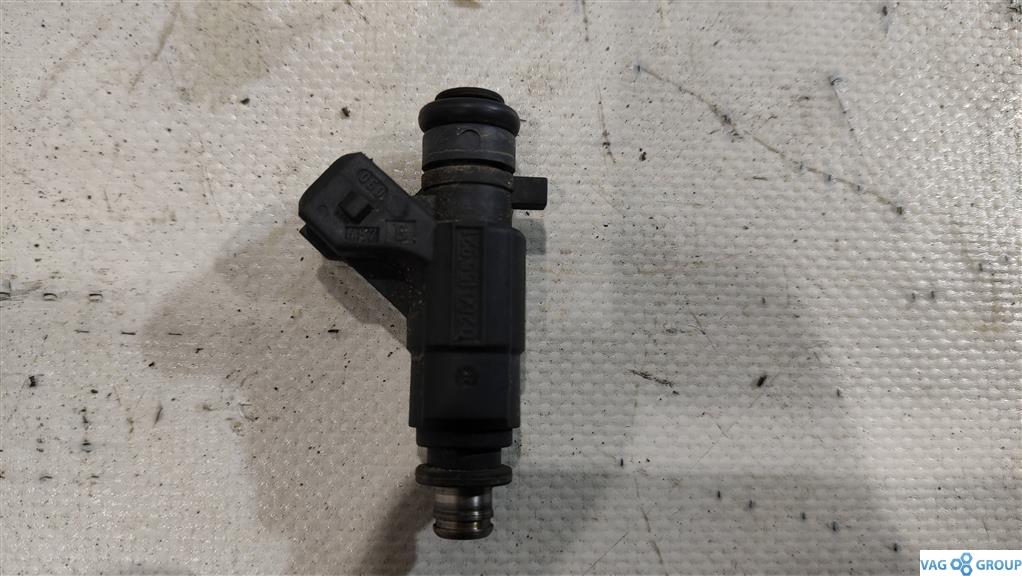 форсунка Volkswagen Touareg 1 поколение 2005, 4.2 л., бензин, внедорожник 5 дв., 077133551M, AXQ, BHX, AQG, AKC, ASG, ANK, AQX, . - фото №1
