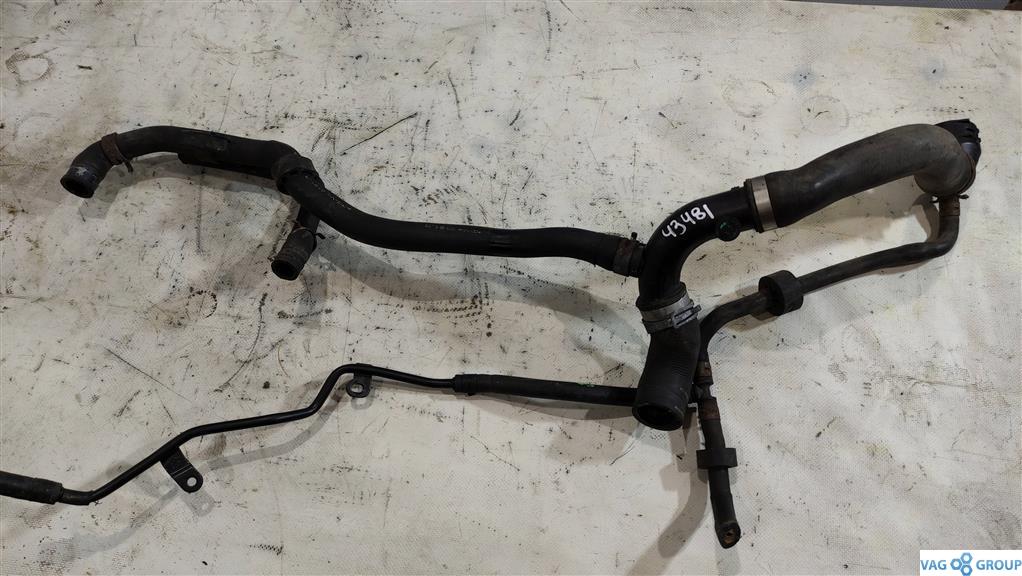 трубка охлаждающей жидкости Volkswagen Passat B7 2013, 2.0 л., TDi, дизель, седан, 5K0121070C, 5K0121087, CFFB, CFGB, CAYC, CLLA, CFGC, CCFA - фото №1