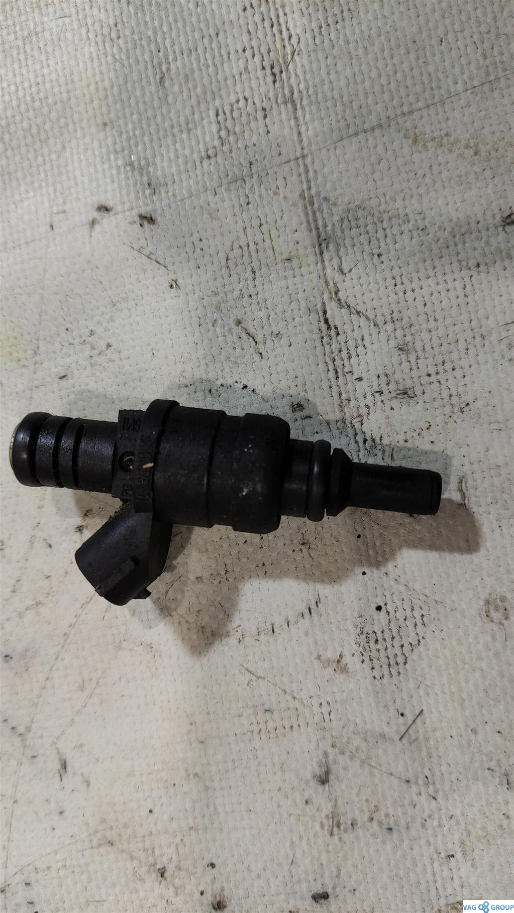 форсунка Audi A3 8L 1999, 1.8 л., бензин, хетчбэк 5 дв., AVU, AUM, 06A906031AF, AQY, AGU, AGN, AEH, AKL, ARZ, AZH, APK, APF, . - фото №1