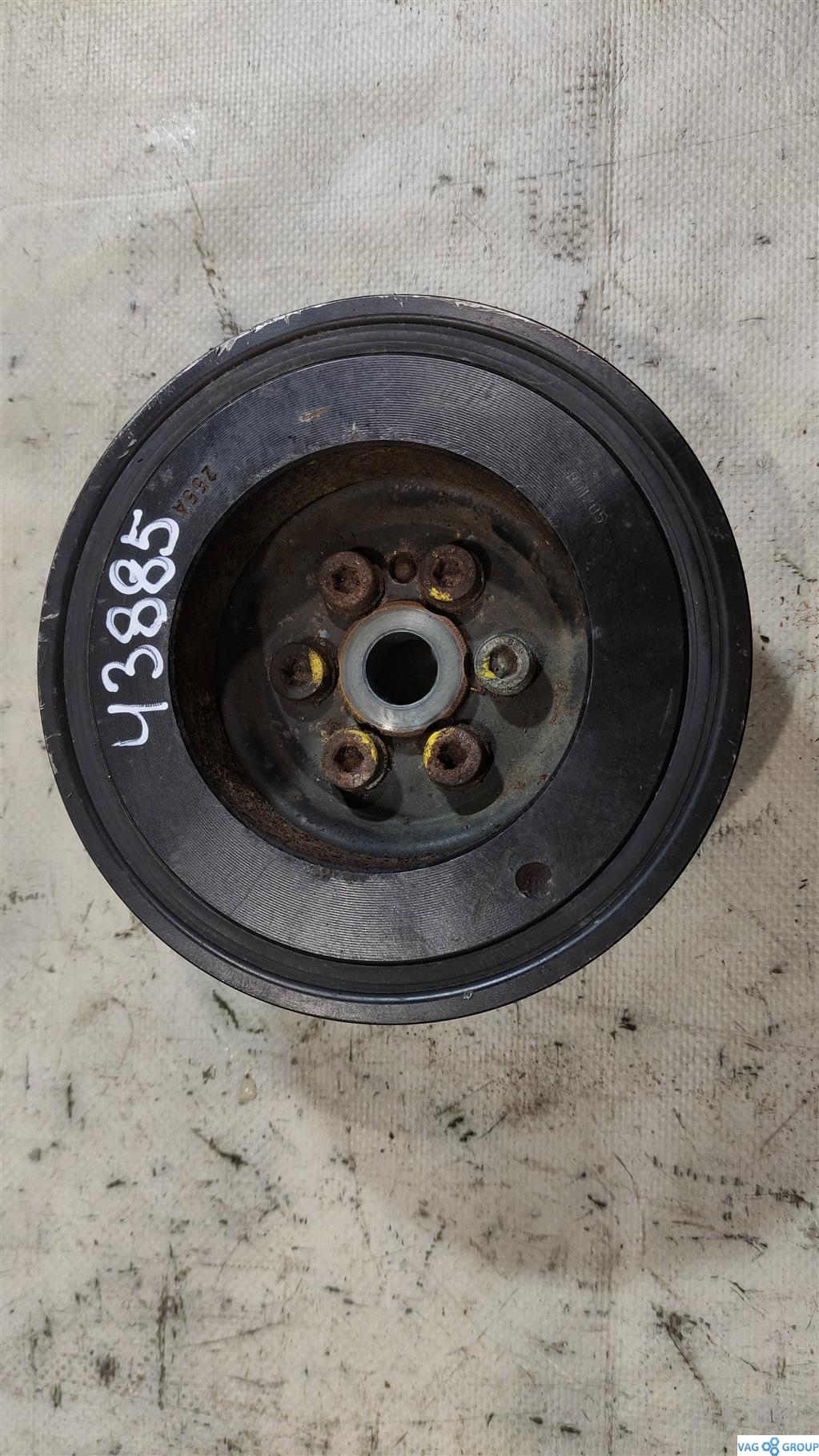 шкив коленвала Volkswagen Jetta 5 поколение 2006, 2.0 л., бензин, седан, BPY, 06F105243H, BPJ, BWE, BWA, BUL, 06F105243J - фото №1