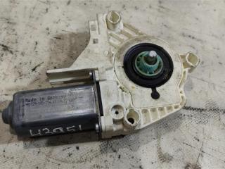 моторчик стеклоподъемника передний левый Volkswagen Jetta 5 поколение 2006, 2.0 л., TDi, дизель, седан, 1K0959793G, 1K0959701K, 1K5837401P, .