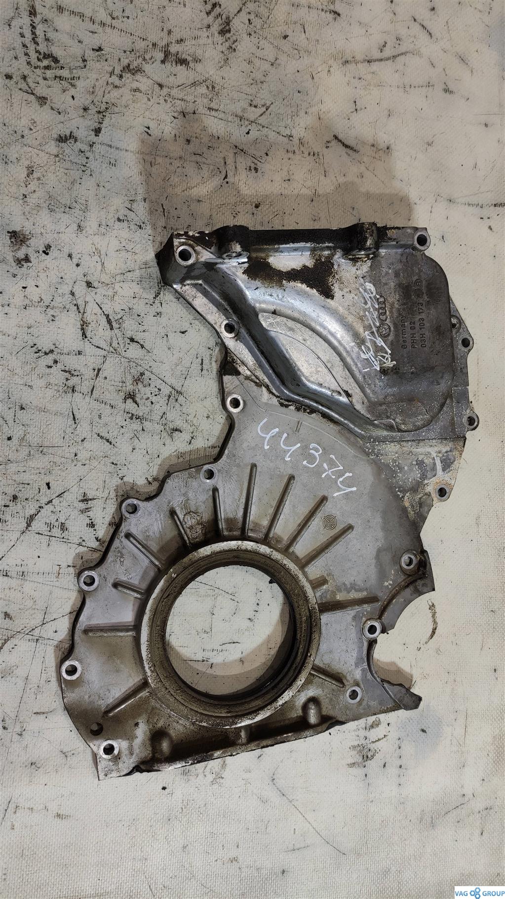 крышка двигателя задняя Volkswagen Passat B6 2006, 3.6 л., бензин, седан, BLV, 03H103173B, BWS, AXZ, . - фото №1