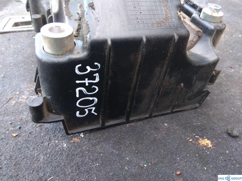 Демпфер давления Volkswagen Jetta 5 поколение 2009, 1.4 л., TSI, бензин, седан, 03C145650B, CTHD, CAVD, CNWA, CTKA, 03C145650C - фото №1