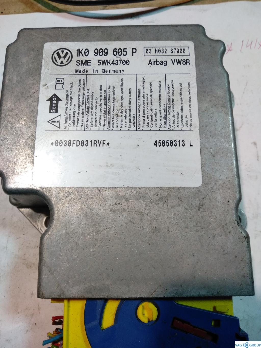 блок AirBag Volkswagen Golf 5 поколение 2007, 2.0 л., TDi, дизель, хетчбэк 5 дв., 1K0909605P, . - фото №1