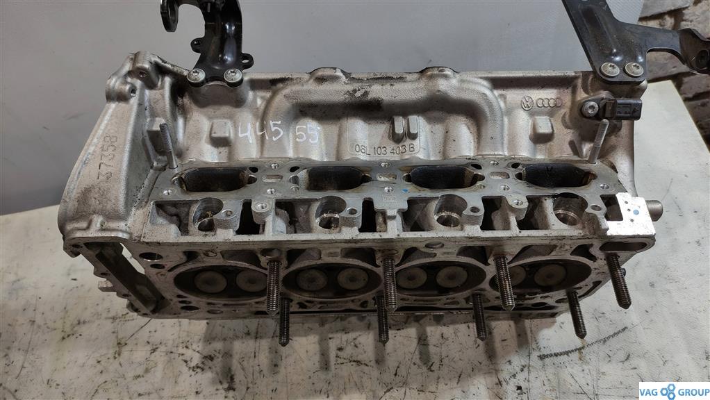 головка блока цилиндров Volkswagen Passat B7 2013, 1.8 л., TFSI, бензин, седан, CPR, 06L103403B, CPK - фото №1