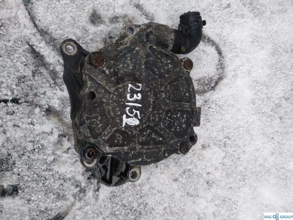 насос вакуумный Audi A6 4G/C7 2013, 2.0 л., TDi, дизель, седан, 03L145100F, 03L145100, CBAA, CBAB, CBDC, CLCA, CFF, CFG, CGLC, CMGB, CFJA, CJAA, CFHC, CBDA, CAYD, CAYE, CEGA, CLJA, CLLB, CJCA - фото №1