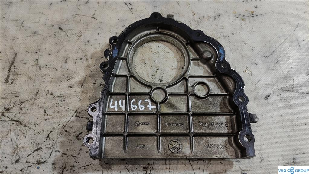 крышка двигателя задняя Volkswagen Touareg 1 поколение 2006, 3.0 л., TDi, дизель, внедорожник 5 дв., 059109129E, ASB, BNG, BMK, BPP, BSG, . - фото №1