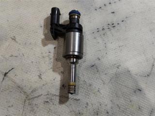 форсунка Volkswagen Passat B7 2013, 1.4 л., TSI, бензин, седан, CHP, 04E906036E, CZDA, CZEA, CPWA, CHPB, CZDB, .