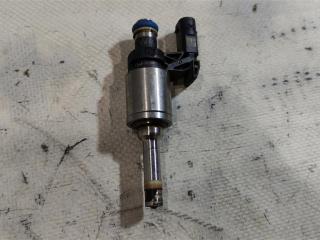 форсунка Volkswagen Passat B7 2013, 1.4 л., TSI, бензин, седан, CHP, 04E906036E, CZDA, CZEA, CPWA, CHPB, CZDB, .