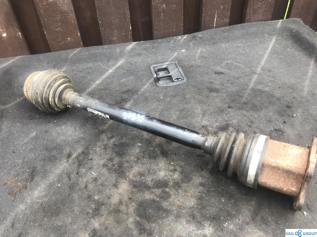 полуось передняя левая (приводной вал, ШРУС) Audi A4 B7 2006, 2.0 л., TDi, дизель, седан, 8E0407271AR, BRD, BPG, ALT, AMB, AVJ, BWE, BFB, BPW, BWT, BEX, BGB, BVA, 8E0407451QX - фото №1