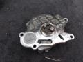 насос вакуумный Volkswagen Jetta 6 поколение 2012, 1.6 л., TDi, дизель, седан, 03L145100F, 03L145100, CBAA, CBAB, CBDC, CLCA, CFF, CFG, CGLC, CMGB, CFJA, CJAA, CFHC, CBDA, CAYD, CAYE, CEGA, CLJA, CLLB, CJCA - фото №3