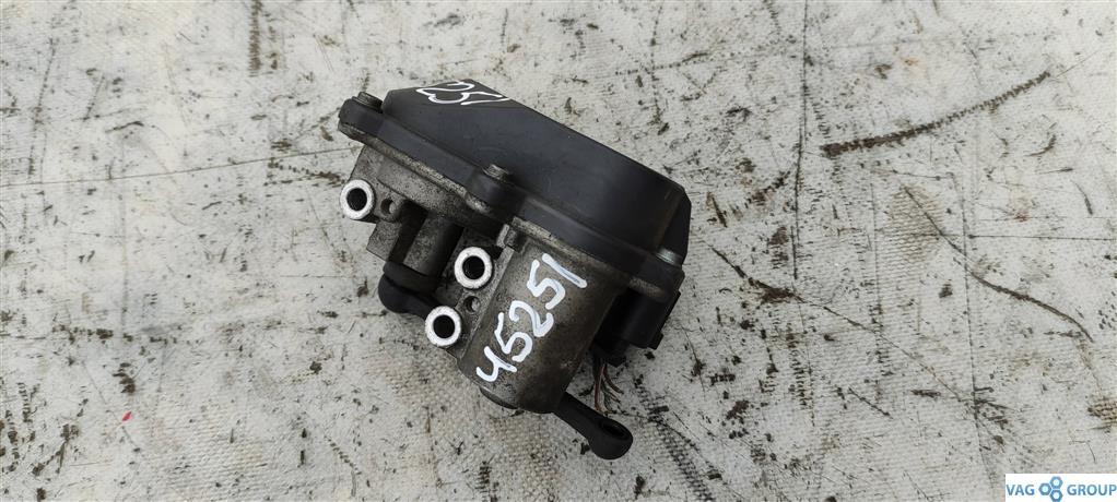 механизм изменения длины впускного коллектора Volkswagen Passat B6 2006, 2.0 л., бензин, седан, 06F133482E, 06F133482D, BPY, 06F133482B, AXX, BWA, BYD - фото №1