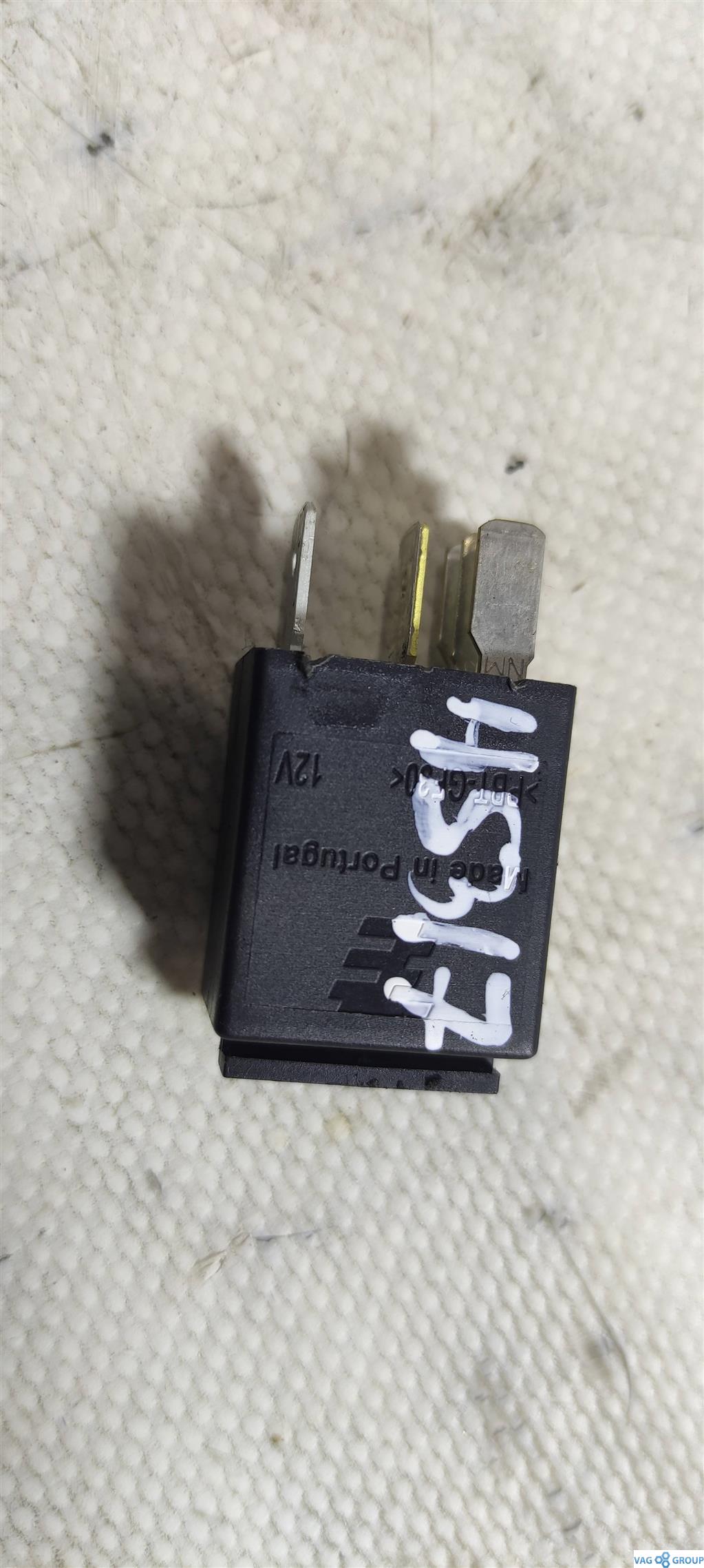 реле (прочие) Audi A4 B7 2006, 2.0 л., TFSI, бензин, седан, 8Z0951253, 7M0951253C, 4H0951253C, . - фото №1