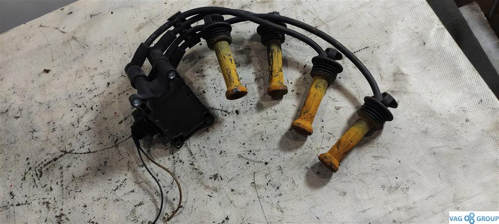 катушка зажигания Ford C-Max 2 поколение 2013, 1.6 л., бензин, минивэн, PNDA, 155008, . - фото №1