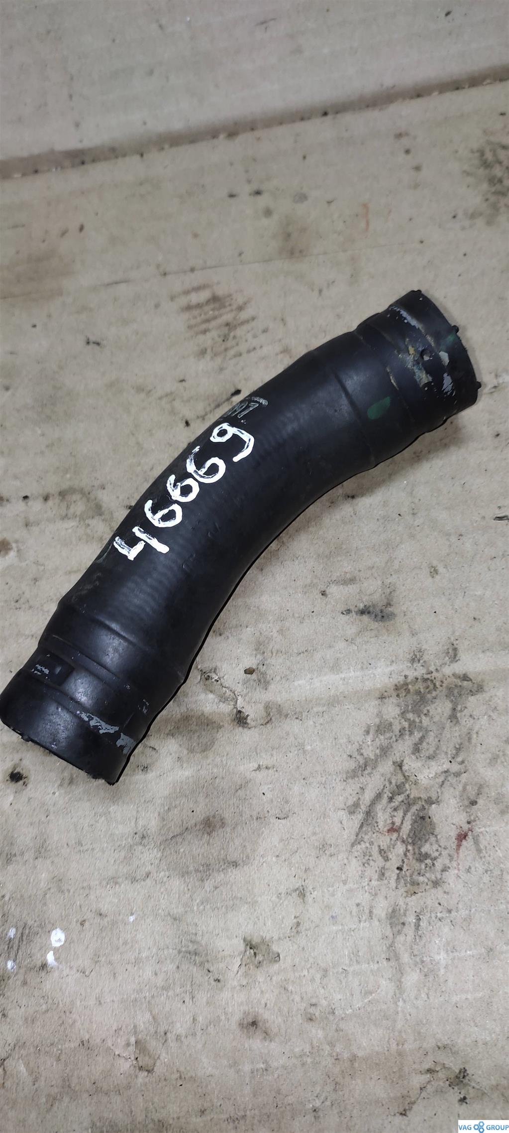 патрубок (трубопровод, шланг) Mercedes-Benz E-Класс W212/S212/C207/A207 2012, 1.8 л., бензин, седан, A2712030282, . - фото №1