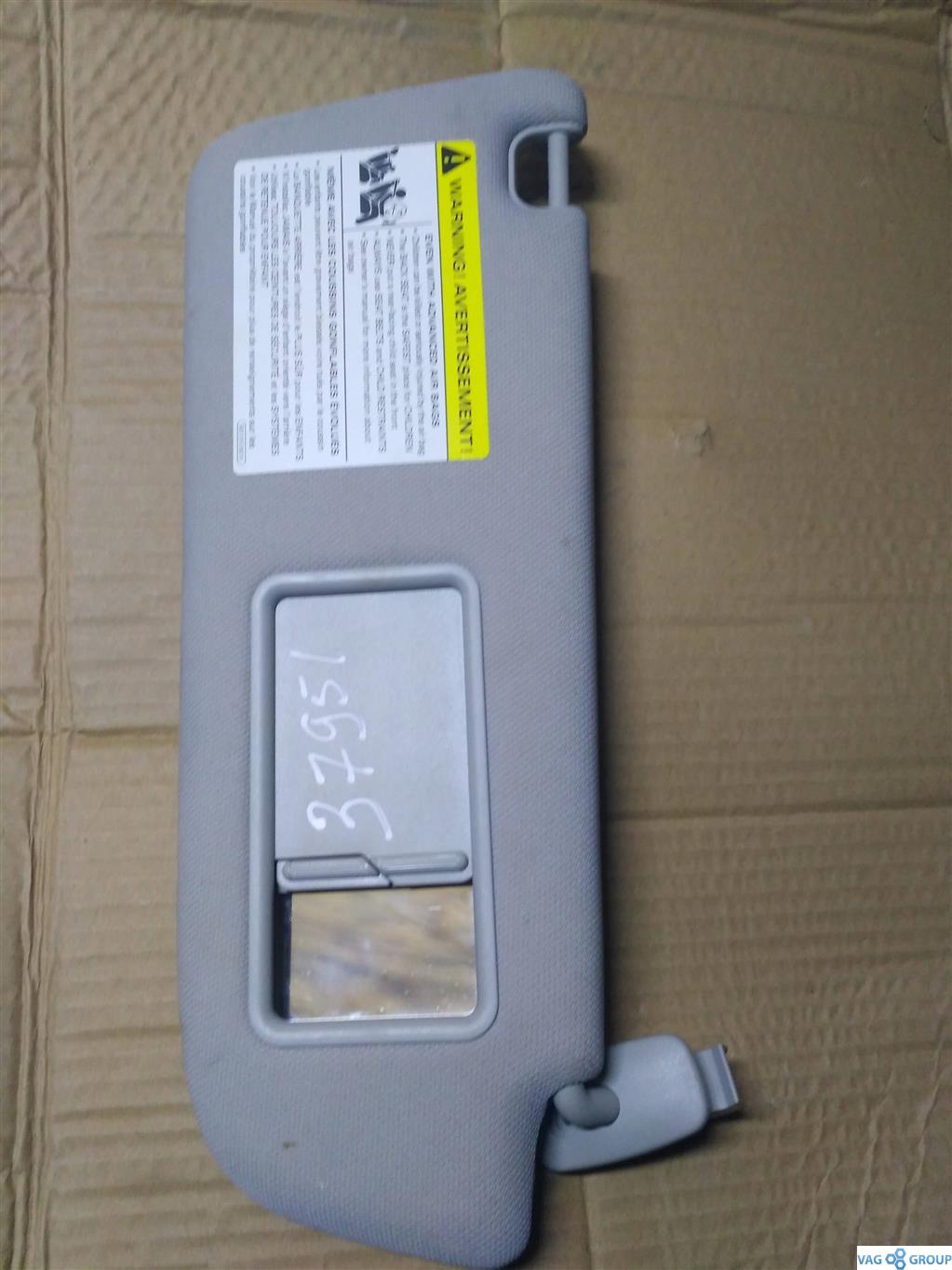 козырек солнцезащитный Audi A6 4F/C6 2006, 2.0 л., TDi, дизель, седан, 4F0857552, . - фото №1