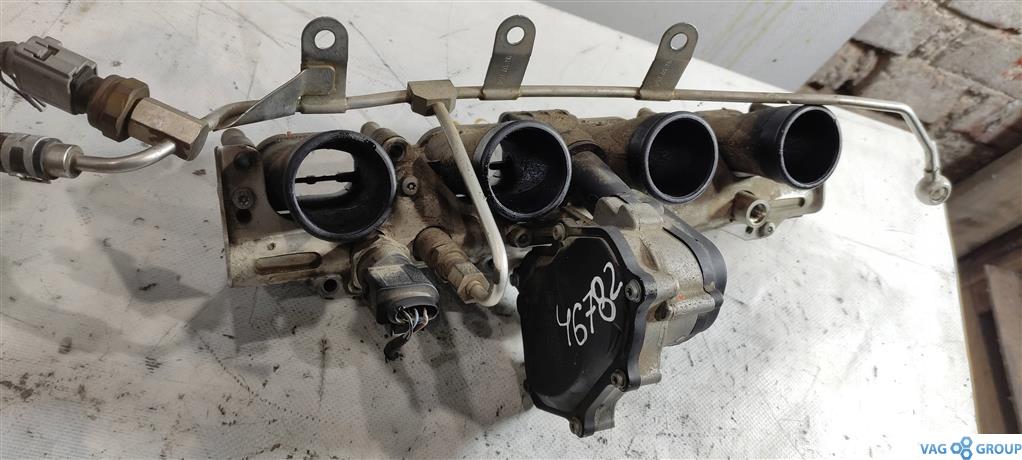 коллектор впускной Volkswagen Passat B6 2006, 2.0 л., TFSI, бензин, седан, 06D133209T, 06D133209S, BVZ, BVY, BLR, BLX, BLY - фото №1