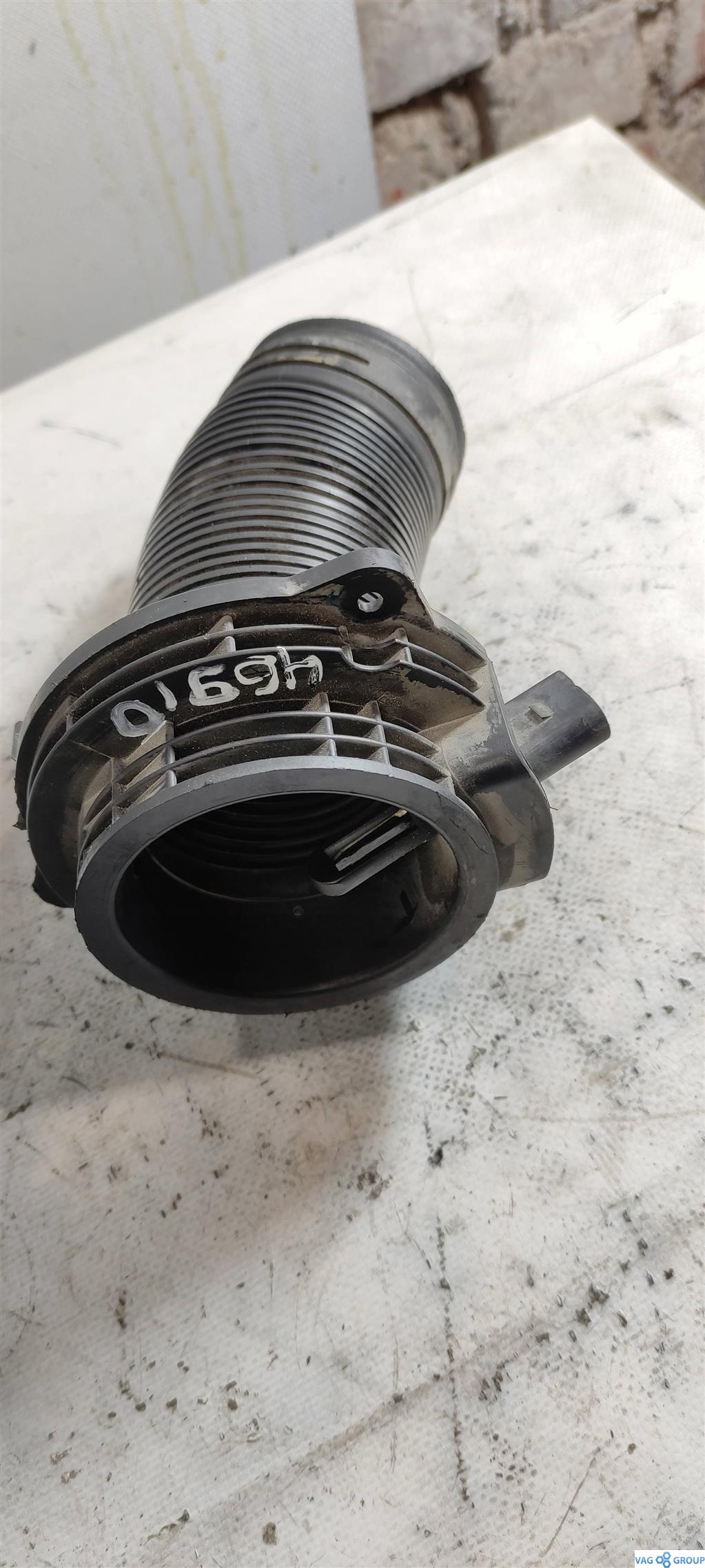 датчик температуры Audi A6 4B/C5 2000, 1.8 л., бензин, седан, 06B905379A, 06B905379D, 06B905379C, 06B905379G, . - фото №1