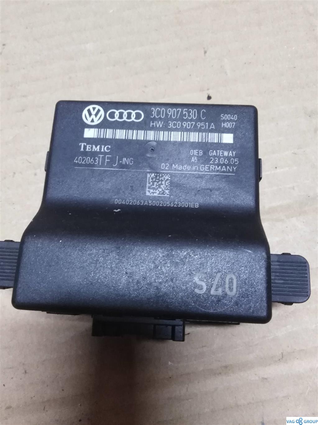 диагностический интерфейс Volkswagen Passat B6 2006, 2.0 л., бензин, седан, 3C0907530H, 3C0907530C, 3C0907530L, 3C0907530E, 3C0907530Q, . - фото №1