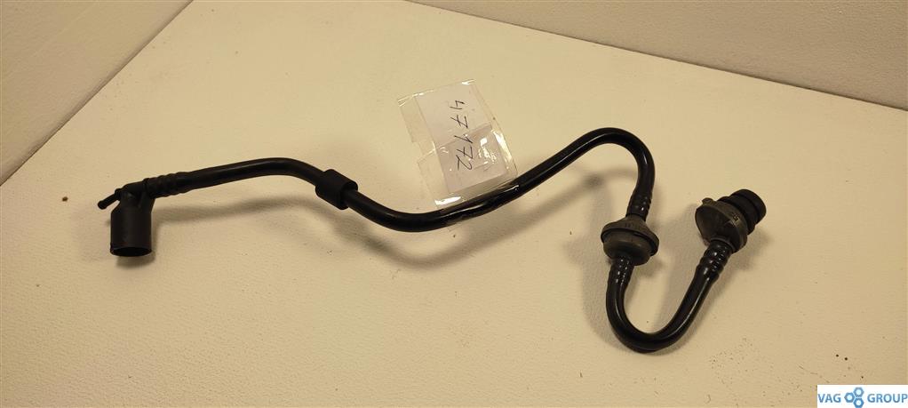 трубка вакуумная Volkswagen Golf 7 поколение 2014, 1.9 л., дизель, хетчбэк 5 дв., 1K0612041GK, 1K0612041HQ, . - фото №1