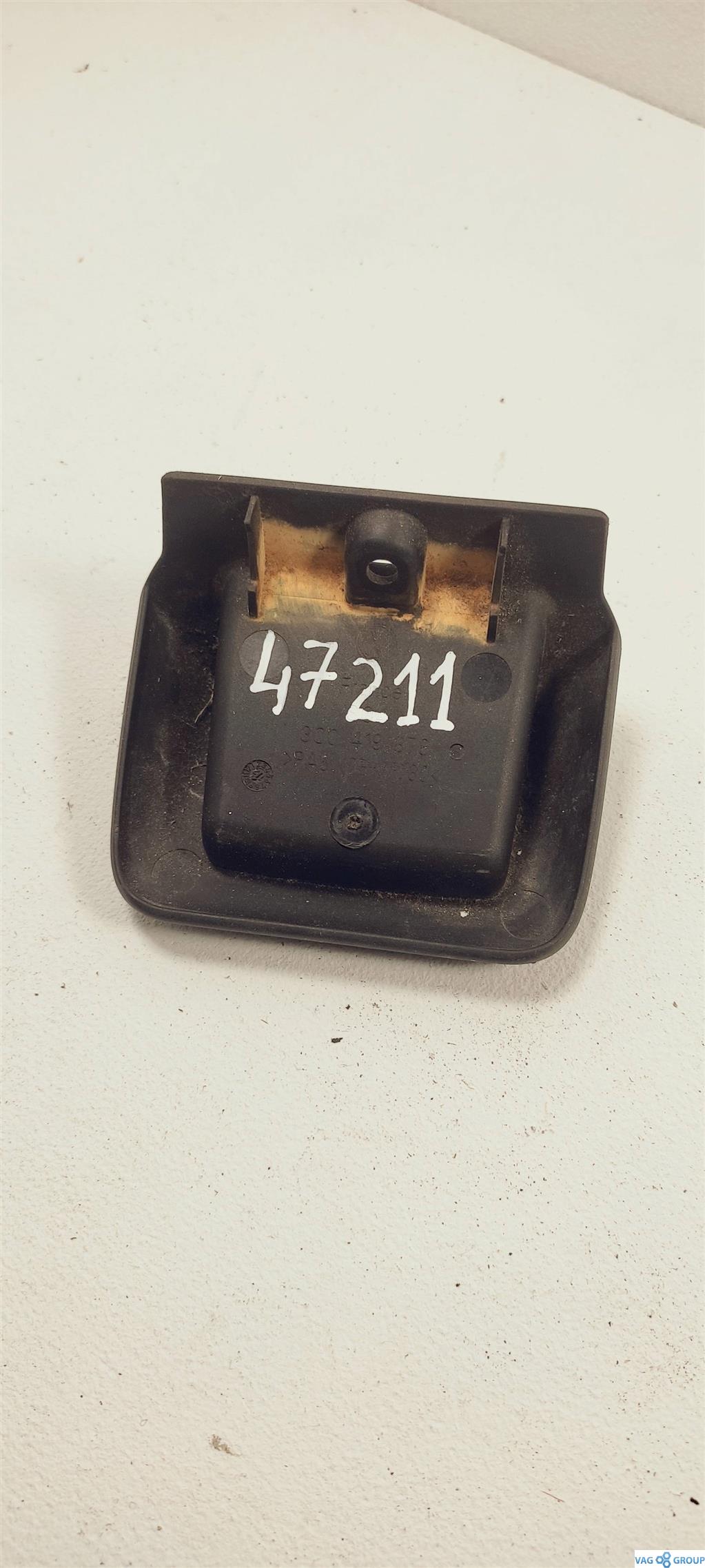 накладки на ручки дверей Volkswagen Passat B6 2007, 1.8 л., бензин, седан, 3C0419378, . - фото №1