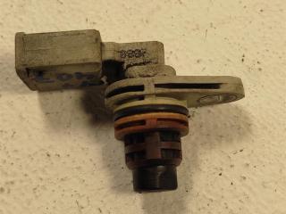 датчик распредвала Volkswagen Passat B6 2007, 3.2 л., бензин, седан, CBZ, BLG, BMY, CAX, CDG, CAV, BHK, BLP, BAG, BSE, BME, BWK, BLV, BTS, AZQ, BZG, 030907601E, AUC, CDA, BSF, BWS, AXZ, 030907601D, APE, AXP, BGU, BLF, BAD, BLM, BAH, BLN, AER, AKK, ALD, ANV, ANW, ARR, ASW, ATE, AUD, AXU, AZN, BDB, BEF, BHG, BHT, BJF, BJR, BJY, BKG, BKR, BMF, BMG, BMH, BMJ, BNW, BNY, BPA, BRN, BSB, BSL, BTE, BTT, BTY, BUB, BWX, CBR, CCP, CCR, CCS, CDD, CDE, CDV, CEE, CEJ, CEV